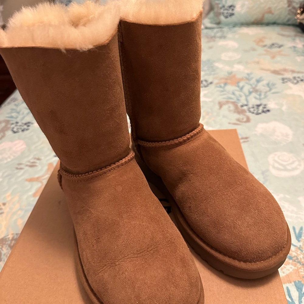 Ugg Bailey Bow Corduroy Boots